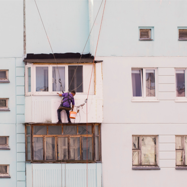 ravalement de façade en enduit avec accès difficile Aix