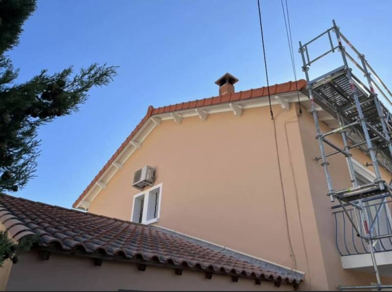 Réalisation d'un ravalement de façades en peinture sur 13009 Marseille