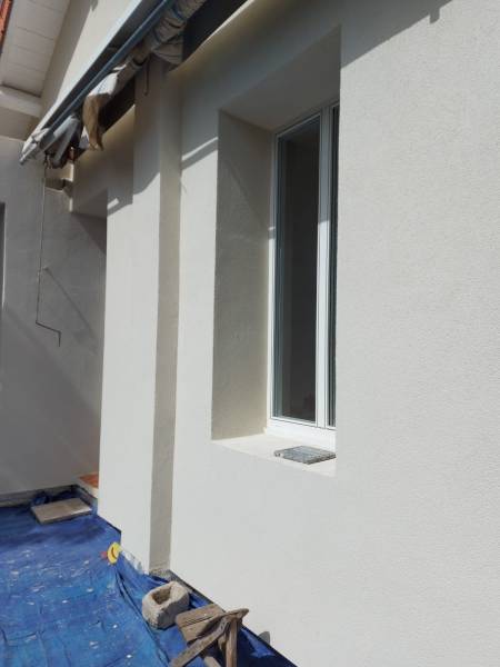 ravalement-de-facades-avec-ITE-en-fibre-de-bois-photo-5-Facade-et-Cordes